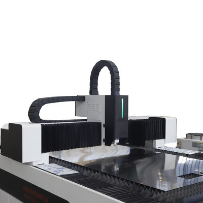 Metal 3015 Fiber Laser Cutting Machine Iron 4KW 6KW